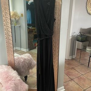 Chic Black Sleeveless Jumpsuit